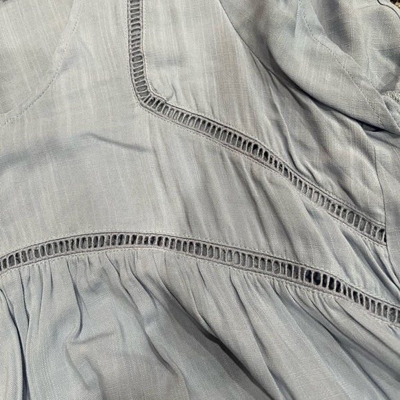 Boutique top - NWOT, size small (runs big in my opinion) - Picture 2 of 2